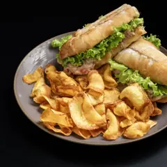 Sandwich atún